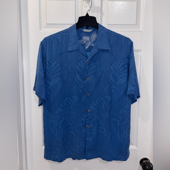 BEAUTIFUL Tommy BAHAMA Silk Shirt Sleeve Shirt SZ L - Picture 2 of 7